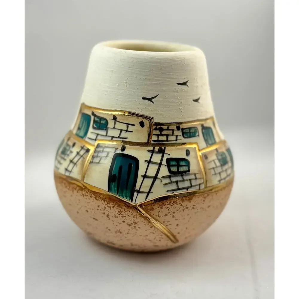 BJ Gore San Jon NM Hand Painted Studio Art Pottery Vase Southwest Pueblo 4.5
